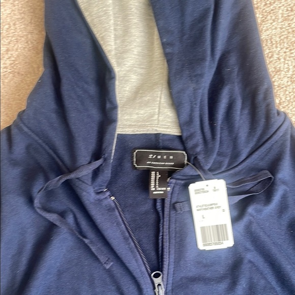 Forever 21 (21 Men) Navy and Gray Men's Athletic Jumpsuit - Picture 2 of 4